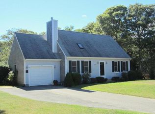 10 Randolph Ln, Harwich, MA 02645