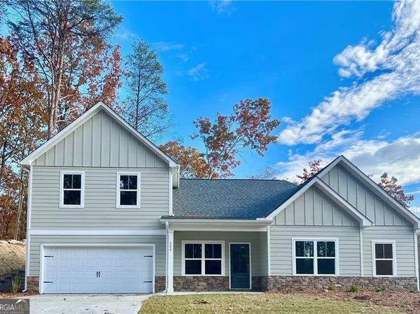 340 Pinebrook Dr, Waleska, GA 30183