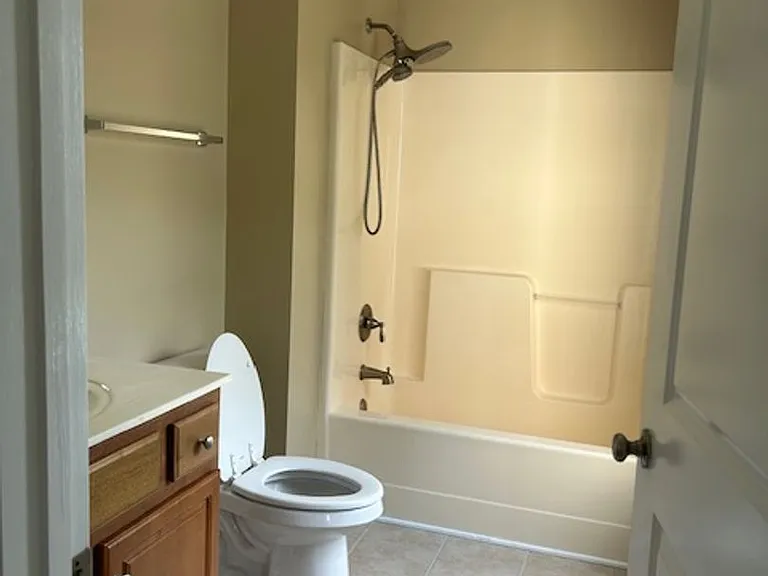 1631 Low Country Pl #A — Photo 9