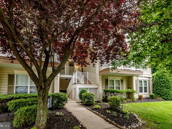 1103 Crestmont Dr, Mantua, NJ 08051