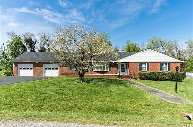 Welcome to 1308 Marl Bank Dr!