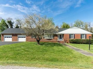 1308 Marl Bank Dr, North Prince George, VA 23860