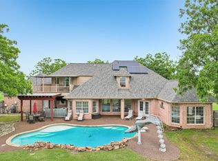 1252 Orchard Ln, Ennis, TX 75119
