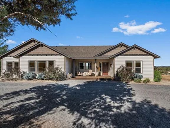 5th image of 64704 Bill Martin Rd