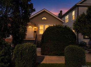 3038 Tiemann Ave, Bronx, NY 10469