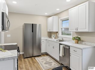 4851 Browne St, Omaha, NE 68104