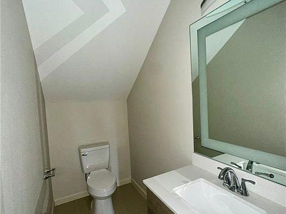 5th image of 508 Newport Ave #4