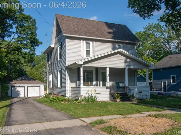 315 Jewett St, Howell, MI 48843