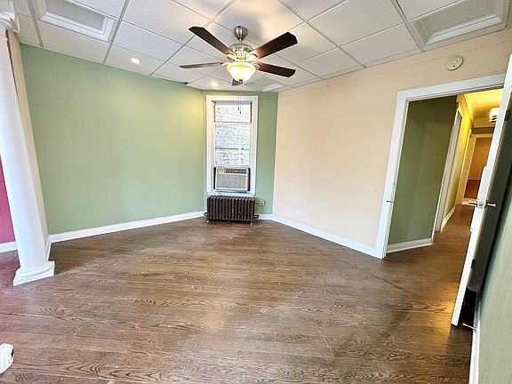 2nd image of 4254 N Milwaukee Ave Unit 2
