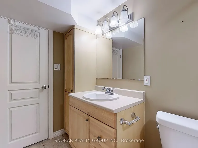 2213 Blackbird Ct — Photo 48