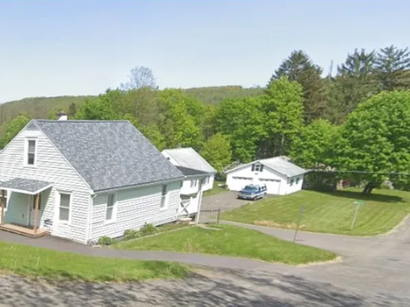 1301 Carrie Ave, Endicott, NY 13760