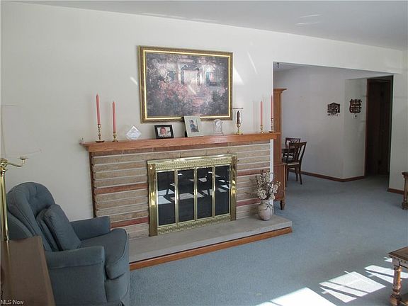 2nd image of 671 Highland Park Dr