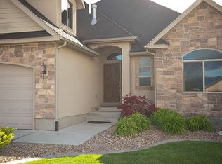 379 S Saddle Rd, Grantsville, UT 84029