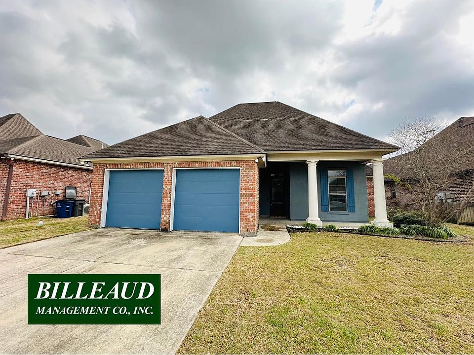1st image of 219 Bayou Parc Dr