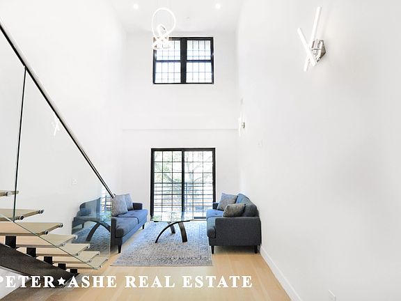 3rd image of 800 Park Pl #5R