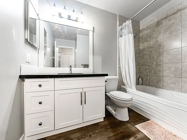 10221 133a St #318 — Photo 12