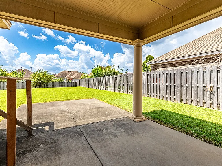 8804 Pemberton Park — Photo 18