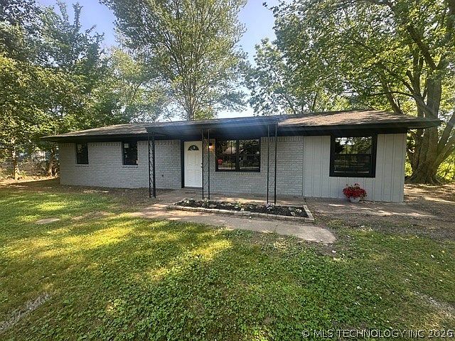 1st image of 639 Green Country Dr