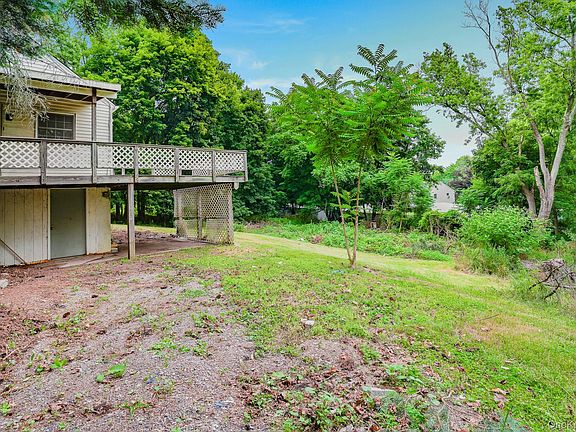 3rd image of 30 Smith Road
