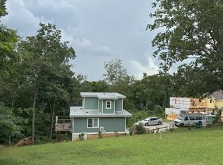 16 Mountain Song Ln, Asheville, NC 28806