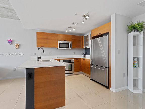 4th image of 3250 NE 1st Ave APT 1011