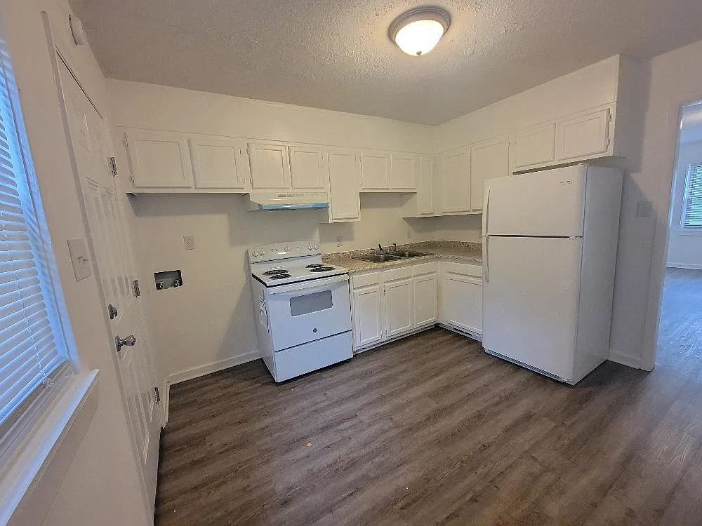 2 bed, 800 sqft, $850 — Photo 4