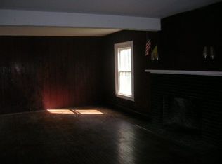 42 Furnace Rd, Chester, NJ 07930