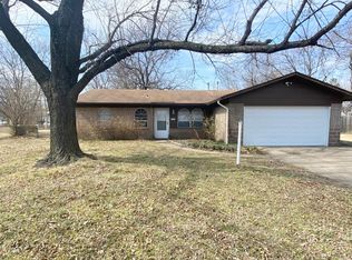 306 E 3rd St, Owasso, OK 74055