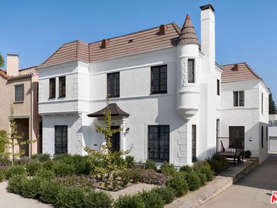 1108 1/2 S Cochran Ave, Los Angeles, CA, 90019