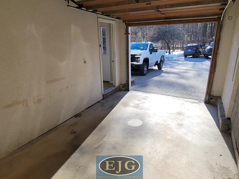 9 Blossom Ln — Photo 50