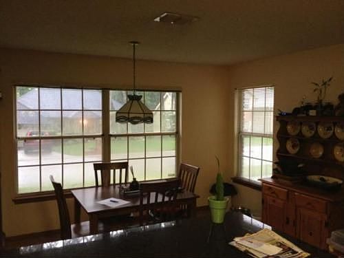 4th image of 10904 Whitworth Ct