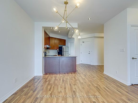 4th image of 245 Dalesford Rd SE #415