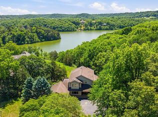 7 Seneca Trl, Galena, IL 61036