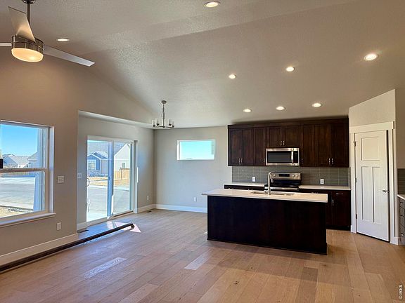 3rd image of 7125 Feather Reed Dr