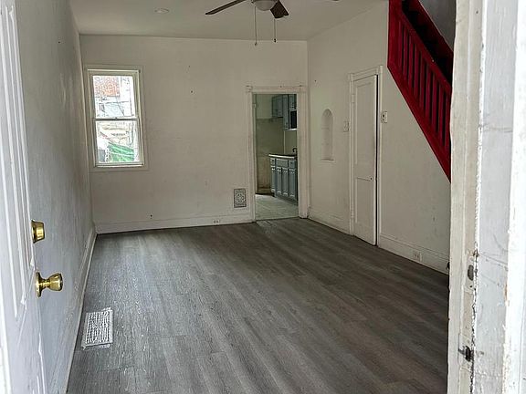 2nd image of 3320 Kip St