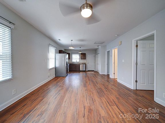 5th image of 1213 Cloninger Ave