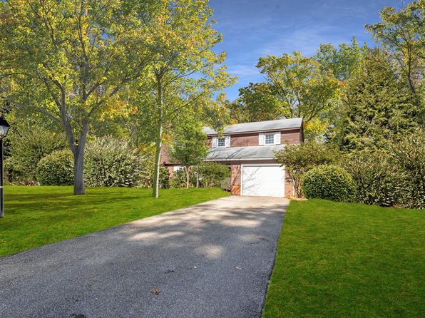 8 Pine Acres Road, Amherst, NH 03031