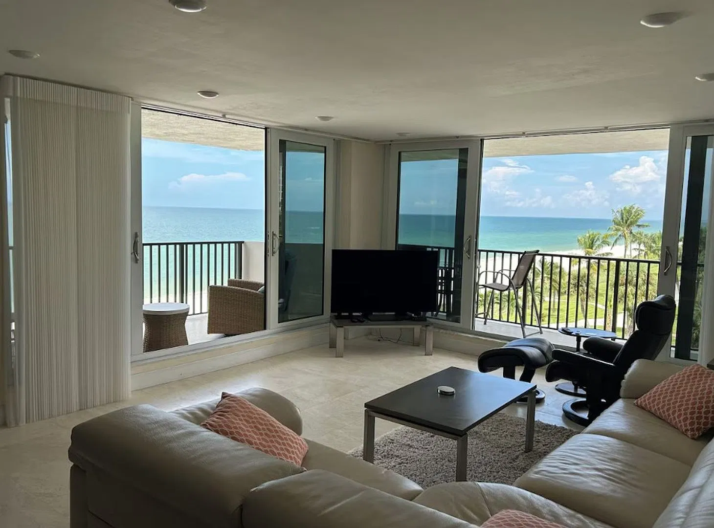 Ready For The Best Gulf Views? Luxury 2 Bedroom\2 Bath Beachfront Breathtaking Direct Gulf Views ... — Photo 3