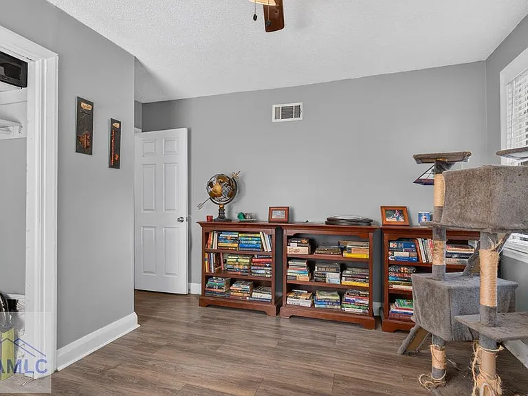 2211 Pecan Dr — Photo 30