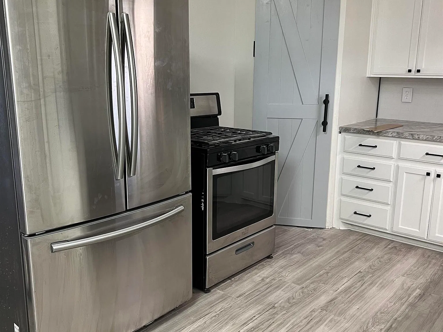 3 bed, 2.0 bath, 1402 sqft, $1,700 — Photo 4