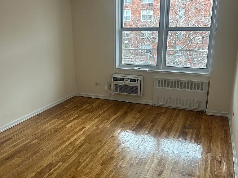 3310 Nostrand Ave #411 — Photo 10