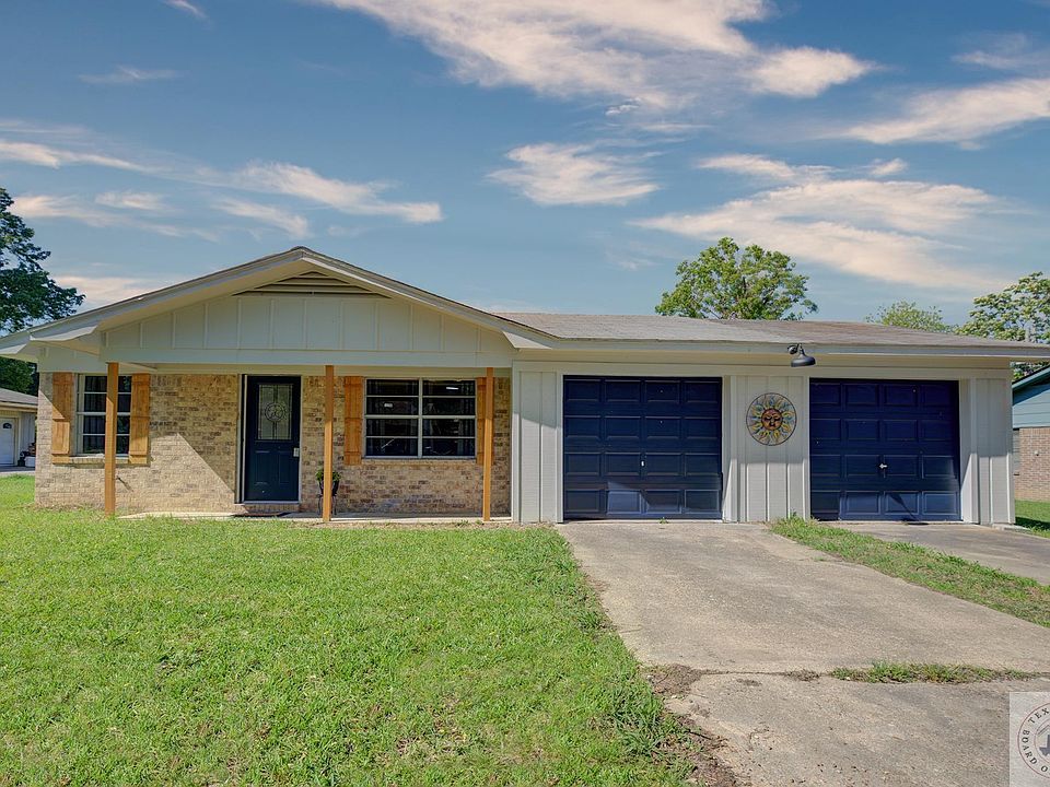 1st image of 2410 Ladybird Dr