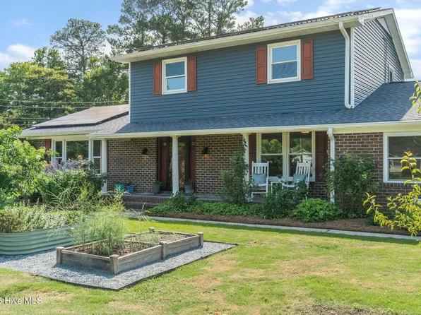 229 Yorkshire Lane, Wilmington, NC 28409