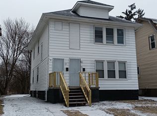 82 W Longwood Pl, Highland Park, MI 48203