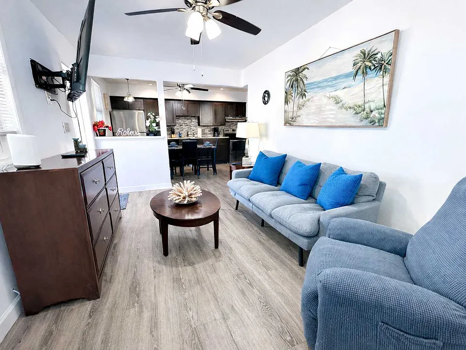 324 Van Buren St #1-ID1358006P