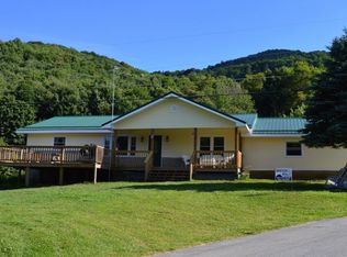 501 Burbank Rd, Roan Mountain, TN 37687