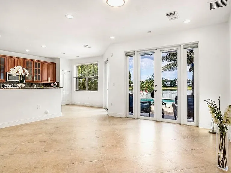 1421 SW 153rd Path — Photo 10