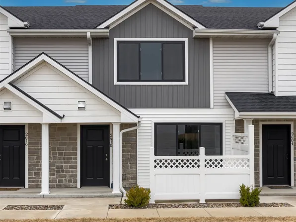 2610 SE Osier Ave, West Des Moines, IA 50265
