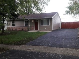 215 Malibu Dr, Bolingbrook, IL