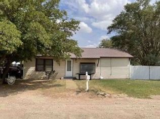 213 E 9th St, Denver City, TX 79323